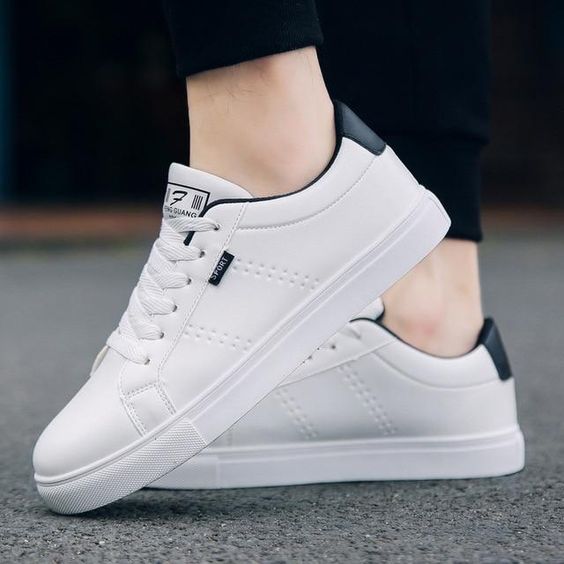 5 Types Of Sneakers That Dominate The Fashion Industry Today